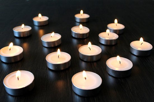 Waxinelichtjes ( 40 stuks x 8 branduren= 320 branduren )